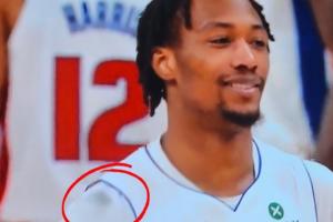 新的受害者出现了！杰伦-布朗还在用发际线粉😭霍兰肩膀一团黑