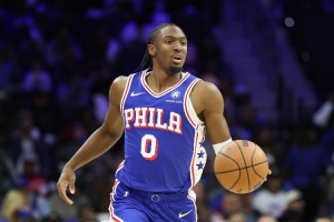 比尔-西蒙斯：马克西进步最大 他已经和米切尔&布伦森同一档了