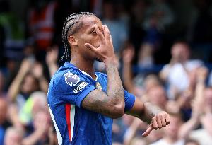 首开纪录！切尔西前锋若昂-佩德罗结束长达两个月进球荒