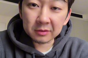 贾磊：中国男篮明天若想赢日本，赵睿得有出色发挥，二三号位需要有进攻强点